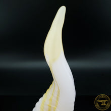 Load image into Gallery viewer, *|BLACK FRIDAY|* *QIMERA FORGE by PF* Medium Maw, Soft 00-30 Firmness, Gold Drip Over Lilac Fade, 2685