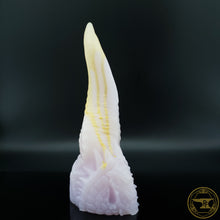 Load image into Gallery viewer, *|BLACK FRIDAY|* *QIMERA FORGE by PF* Medium Maw, Soft 00-30 Firmness, Gold Drip Over Lilac Fade, 2685