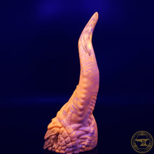 Load image into Gallery viewer, *|BLACK FRIDAY|* *QIMERA FORGE by PF* Medium Maw, Medium 00-50 Firmness, VERY Stressed Fox, 3632