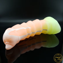 Load image into Gallery viewer, *|BLACK FRIDAY|* Large Ankheg, Super Soft 00-20 Firmness, Pastel Candy Corn Drips, 3726