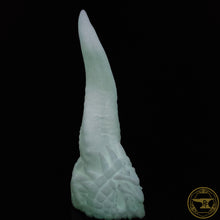 Load image into Gallery viewer, *|BLACK FRIDAY|* *QIMERA FORGE by PF* Medium Maw, Medium 00-50 Firmness, White Glow, 4078