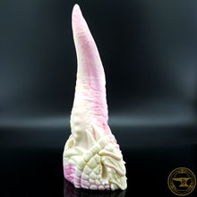 Load image into Gallery viewer, *|BLACK FRIDAY|* *QIMERA FORGE by PF* Medium Maw, Medium 00-50 Firmness, Strawberry Lemon Cake Swirl, 4106