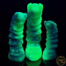 Load image into Gallery viewer, *|BLACK FRIDAY|* Small Ankheg, Super Soft 00-20 Firmness, Rainforest Swirls, 4186