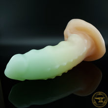 Load image into Gallery viewer, *|BLACK FRIDAY|* FLOP Large Hook Horror, Medium 00-50 Firmness, Forest Nymph Fades, 5254