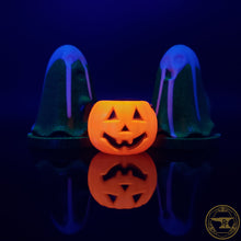 Load image into Gallery viewer, *|BLACK FRIDAY|* ShopDad's Ghost Buddies, THIRSTY, Medium 00-50 Firmness, Halloween Magic, 5549