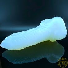 Load image into Gallery viewer, XL Illithid, Medium 00-45 Firmness **SEE NOTE, VERY SNEAKY COLORSHIFT, 5842