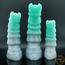 Load image into Gallery viewer, Small Fighter, Medium 00-50 Firmness, Winter Treetop Fades, 5854