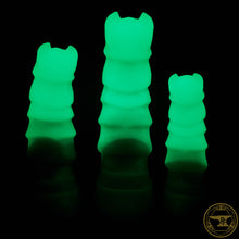 Load image into Gallery viewer, Medium Ankheg, Medium 00-50 Firmness, Winter Treetop Fades, 5852