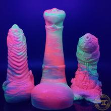 Load image into Gallery viewer, *|BLACK FRIDAY|* XL Illithid, Super Soft 00-20 Firmness, Strawberry Lemon Cake Swirl, 6104