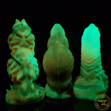 Load image into Gallery viewer, *|BLACK FRIDAY|* Small Slaad, Super Soft 00-20 Firmness, Feldspar, 6140