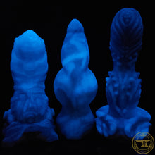 Load image into Gallery viewer, Medium Bromelia, Soft 00-30 Firmness, Secret Beach, 6474