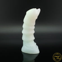 Load image into Gallery viewer, XS Ankheg, Super Soft 00-20 Firmness, Sparkly Frosted Flowers, 6546