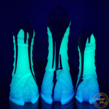 Load image into Gallery viewer, XL Merfolk, Medium 00-50 Firmness, Amorous Moon Drips, 6645