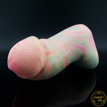 Load image into Gallery viewer, |SOLD OUT| Large Dwarf, Soft 00-30 Firmness, Sunshine Succulents, 6698