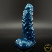 Load image into Gallery viewer, Small GLOSSY Troll, Medium 00-50 Firmness, Castaways, 6720