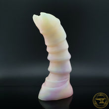 Load image into Gallery viewer, Large Ankheg, Super Soft 00-20 Firmness, VERY Melted Sour Worms, 6786
