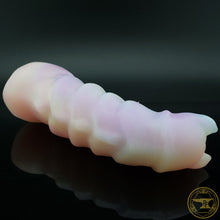 Load image into Gallery viewer, Medium Ankheg, Super Soft 00-20 Firmness, VERY Melted Sour Worms, 6791