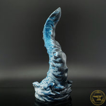 Load image into Gallery viewer, |SOLD OUT| Large Colossal Squid, Medium 00-50 Firmness, Stormy Seas, 6848