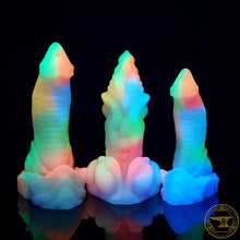 Load image into Gallery viewer, Large Hydrochroma, Medium 00-50 Firmness, Melted Sour Worms, 6857