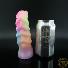 Load image into Gallery viewer, Small Ankheg, Medium 00-50 Firmness, Melted Sour Worms, 6865