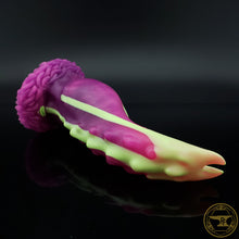 Load image into Gallery viewer, *QIMERA FORGE by PF* Medium Eastern Dragon, Super Soft 00-20 Firmness, Venus Flytrap Drips, 6971
