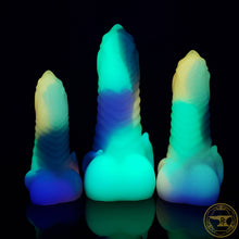 Load image into Gallery viewer, XS Hook Horror, Medium 00-50 Firmness, Melted Halloween Sour Worms, 7072