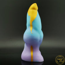 Load image into Gallery viewer, Large Gnoll, Soft 00-30 Firmness, Gilded Mermaid Drips, 7097
