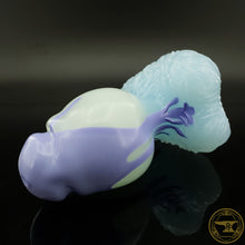 Load image into Gallery viewer, Small Werebear, Super Soft 00-20 Firmness, Fae Drips, 7170