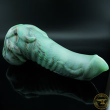 Load image into Gallery viewer, |SOLD OUT| Large Illithid, Super Soft 00-20 Firmness, Sleepy Goblin Dream V2, 3119, UV, GLOW
