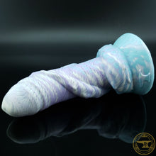 Load image into Gallery viewer, |SOLD OUT| Small Kraken Rogue, Soft 00-30 Firmness, Winter Dream Cake, 3389, GLOW
