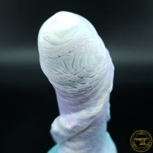 Load image into Gallery viewer, |SOLD OUT| Small Kraken Rogue, Soft 00-30 Firmness, Winter Dream Cake, 3389, GLOW
