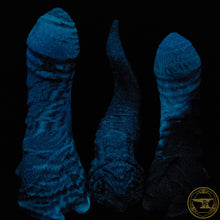 Load image into Gallery viewer, *|BLACK FRIDAY|* FLOP XS Kraken Wizard, Medium 00-50 Firmness, Succubus, 3773
