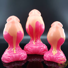 Load image into Gallery viewer, *|BLACK FRIDAY|* Large Nudibranch, Medium 00-50 Firmness, Carmel Apple Drips, 3775
