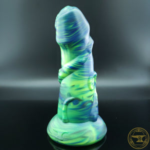 *|7/10|* Medium Kraken Wizard, Medium 00-50 Firmness, From the Lagoon, 3798