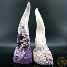 Load image into Gallery viewer, *|BLACK FRIDAY|* FLOP *QIMERA FORGE by PF* Medium Maw, Medium 00-50 Firmness, From the Archives, 4079, UV, GLOW
