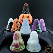 Load image into Gallery viewer, **MYSTERY MINI GHOST BUDDIES PAIR, FREE WITH PURCHASE OF $120 OR MORE**
