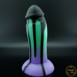 |SOLD OUT| Medium Fighter, Soft 00-30 Firmness, Goth Mermaid Drip Fades, 6079