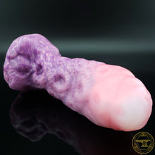 Load image into Gallery viewer, *|5/1|* Medium Aboleth, Super Soft 00-20 Firmness, Pretty Princess Castles, 6115
