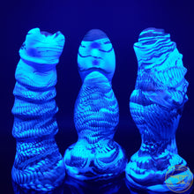 Load image into Gallery viewer, *|5/1|* Large Chrysalid, Soft 00-30 Firmness, From the Archives, 6226

