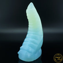 Load image into Gallery viewer, *|7/10|* Small Kobold, Medium 00-45 Firmness **SEE NOTE, Sea Glass Fades, 6495
