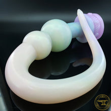Load image into Gallery viewer, |SOLD OUT| Witch Kings Wand, Soft 00-30 Firmness, Wild Magic, 6523
