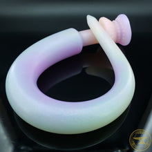 Load image into Gallery viewer, *|7/10|* Wizards Wand, Soft 00-30 Firmness, Wild Magic, 6526
