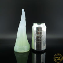 Load image into Gallery viewer, *QIMERA FORGE by PF* Medium The Bug, Firm 10A Firmness, Sparkly Frosted Flowers, 6556
