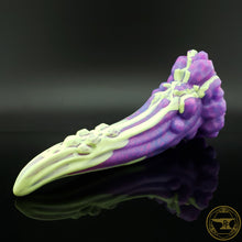 Load image into Gallery viewer, Large Lava Mephit, Medium 00-50 Firmness, Egg Hunt Drip Splatter, 6724
