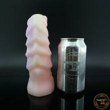 Load image into Gallery viewer, Medium Ankheg, Super Soft 00-20 Firmness, VERY Melted Sour Worms, 6791
