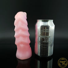 Load image into Gallery viewer, Small Ankheg, Super Soft 00-20 Firmness, VERY Melted Sour Worms, 6793
