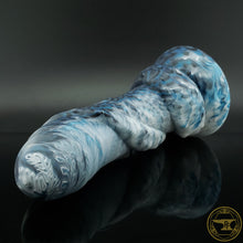 Load image into Gallery viewer, Large Kraken Rogue, Medium 00-50 Firmness, Stormy Seas, 6847
