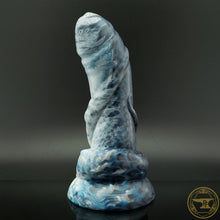 Load image into Gallery viewer, Large Kraken Rogue, Medium 00-50 Firmness, Stormy Seas, 6847
