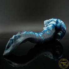 Load image into Gallery viewer, |SOLD OUT| Large Colossal Squid, Medium 00-50 Firmness, Stormy Seas, 6848
