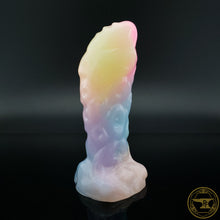 Load image into Gallery viewer, Small Aboleth, Soft 00-30 Firmness, Melted Sour Worms, 6895
